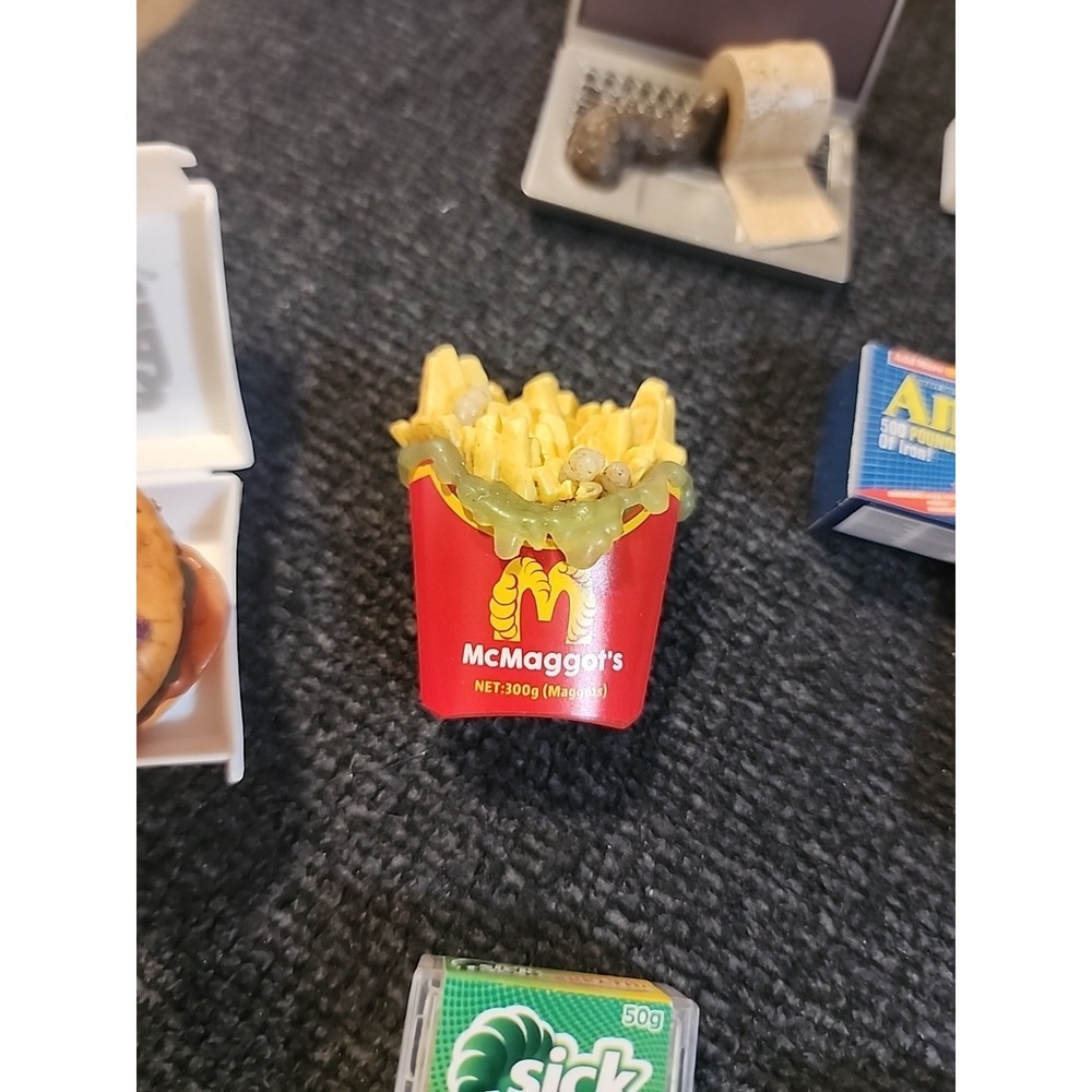 Zuru Mega Gross Minis Lot McMaggots, McCavities, Off Corn, Unhappy Meal, iPoo - Picture 13 of 13